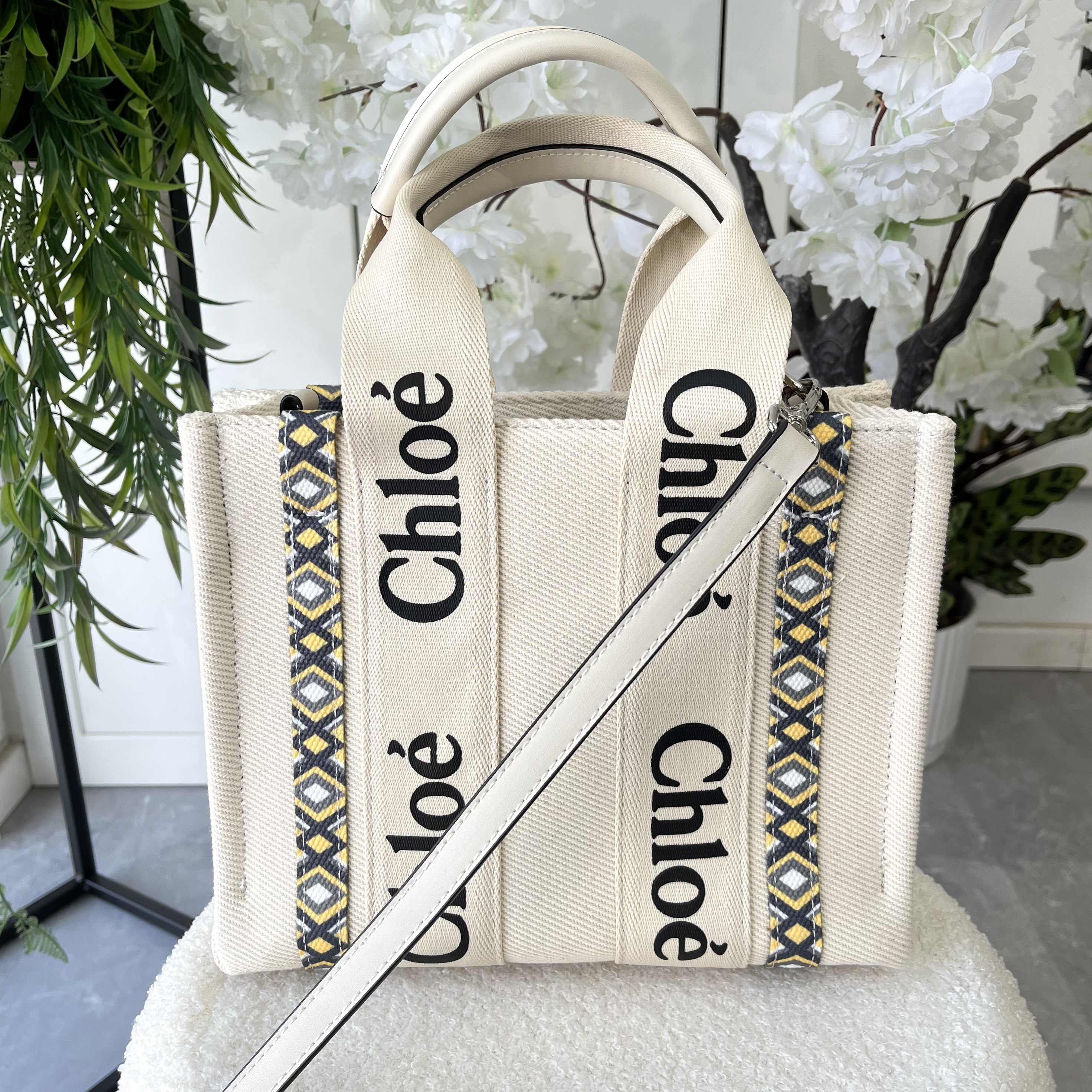 CHLOE-8
